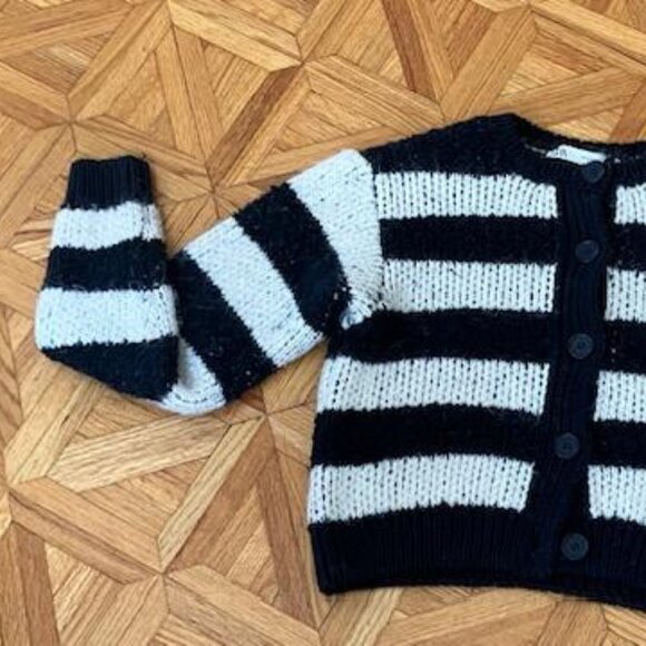 ZARA Navy/Off White Chunky Fuzzy Striped Cropped Cardigan Sz Small EUC - Picture 5 of 8